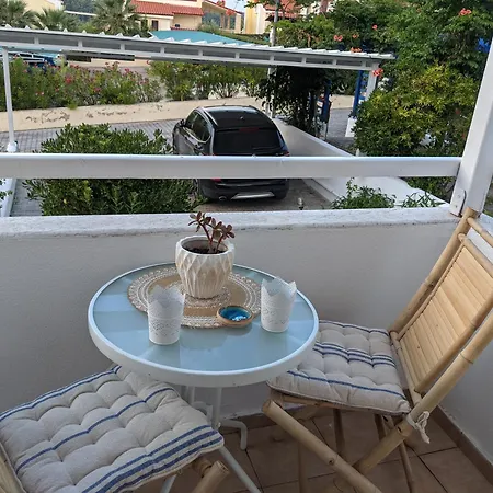 Electra's Private Beach Villa *